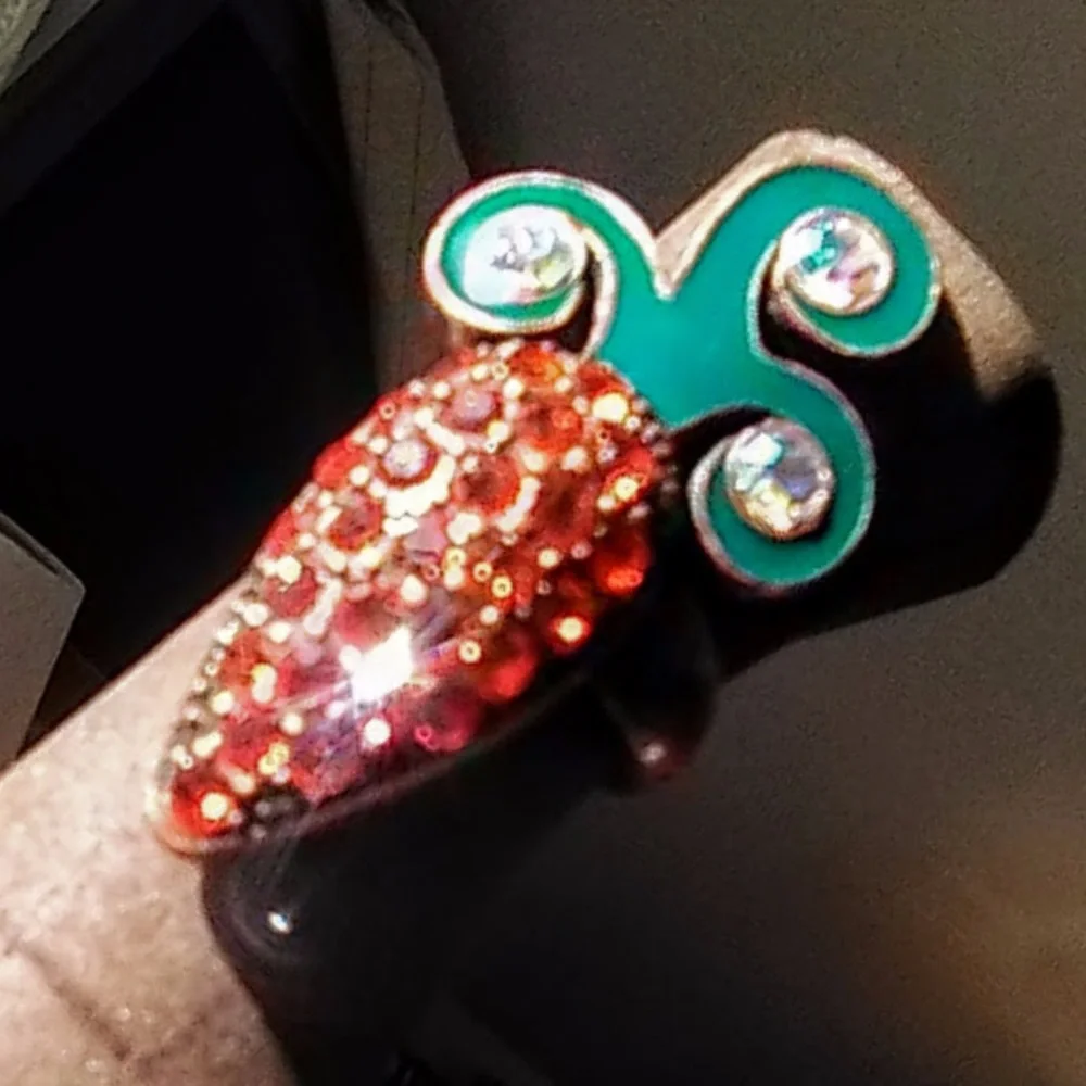 Betsey Johnson Ring Fire Orange Crystal Carrot sz 7.5